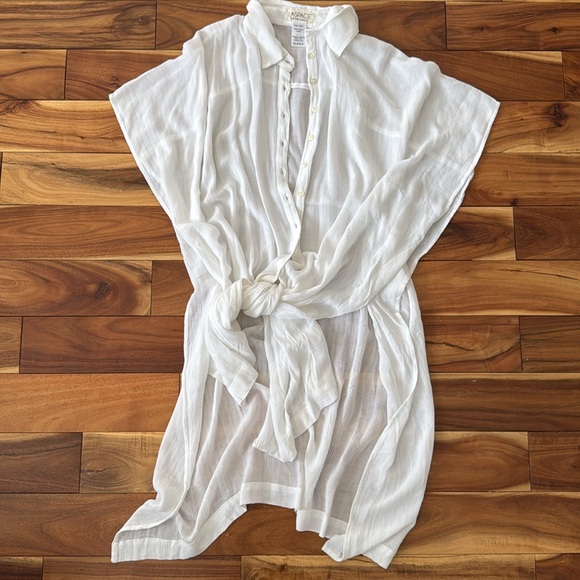 L Space Anita cover up top - Picture 3 of 4